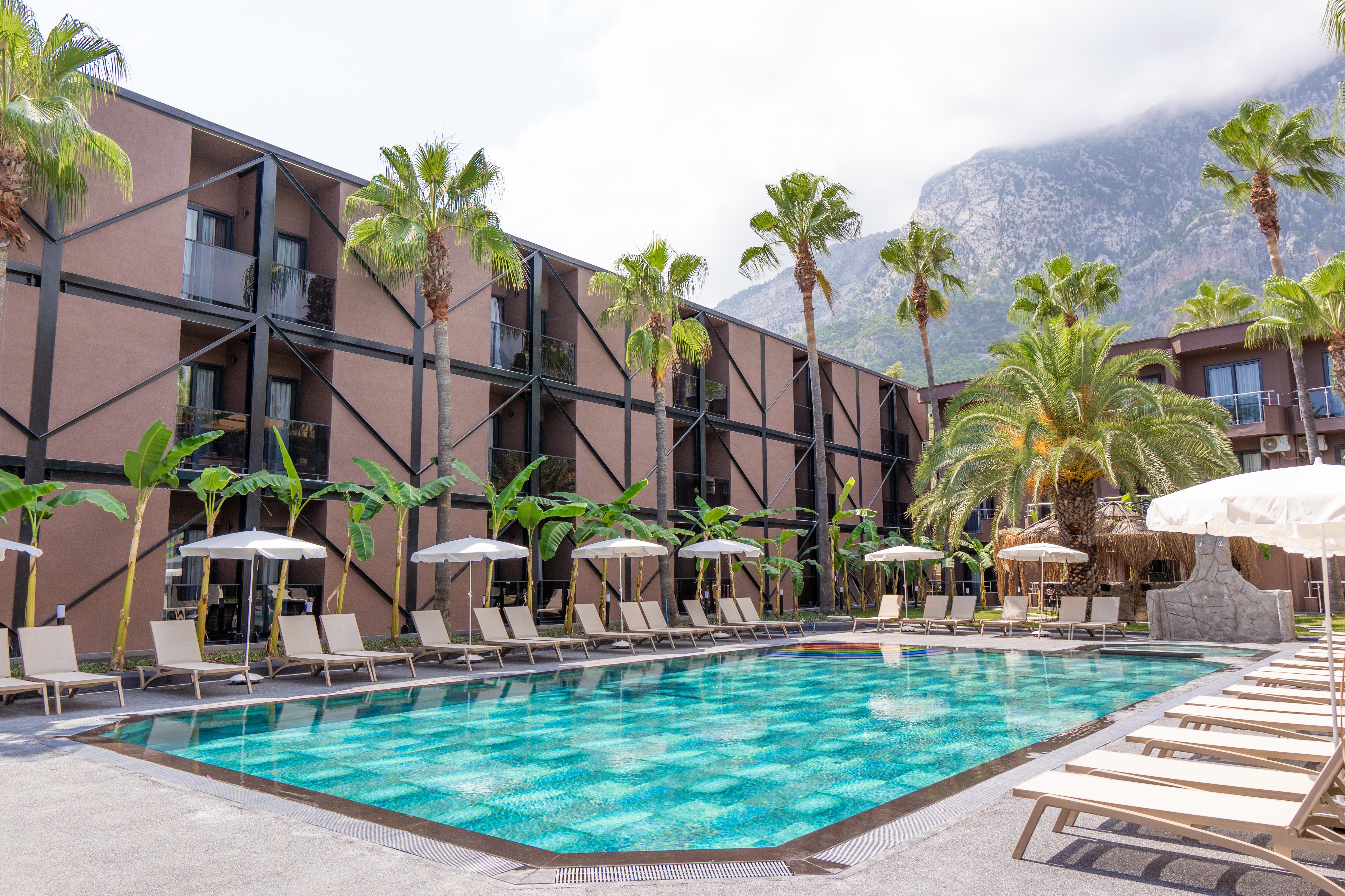 Hotel Golden Sun Beldibi Bagian luar foto